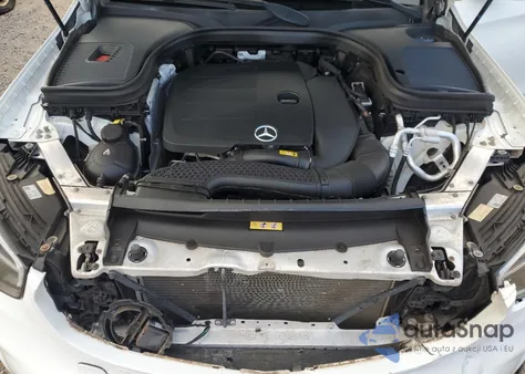 2020 Mercedes-Benz Glc 300 from USA, damaged, VIN WDC0G8DB2LF754552